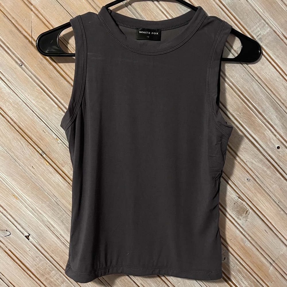 White Fox Boutique Crop Halter Tank Top Charcoal Muscle Athletic Shirt Workout